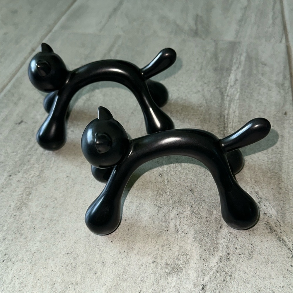 1 PC Novel Cat Shape Massager, Relieve sore muscles with this new massager